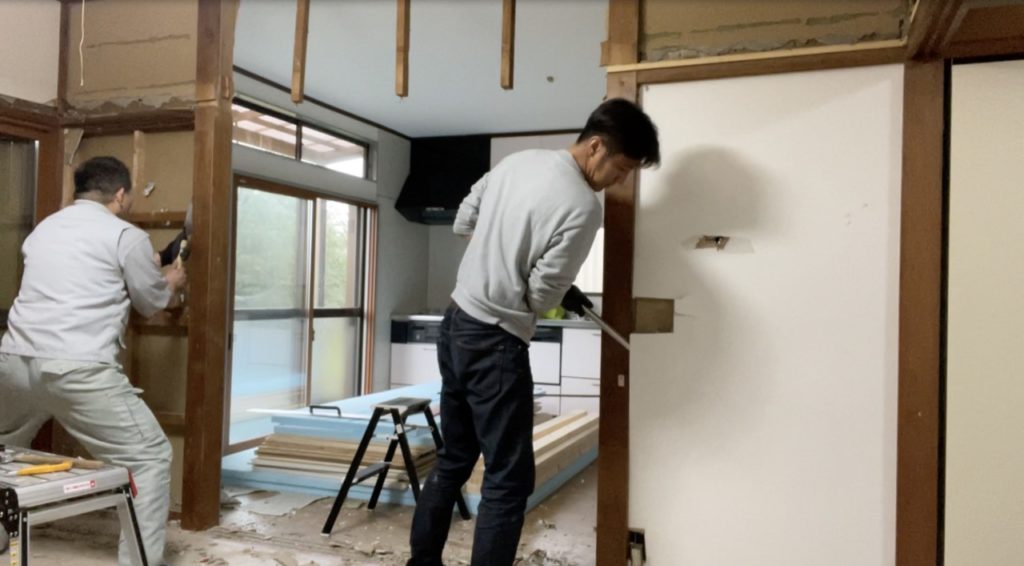 DIY:ふすま壁右の表面解体3
セルフリノベーション
セルフリフォーム