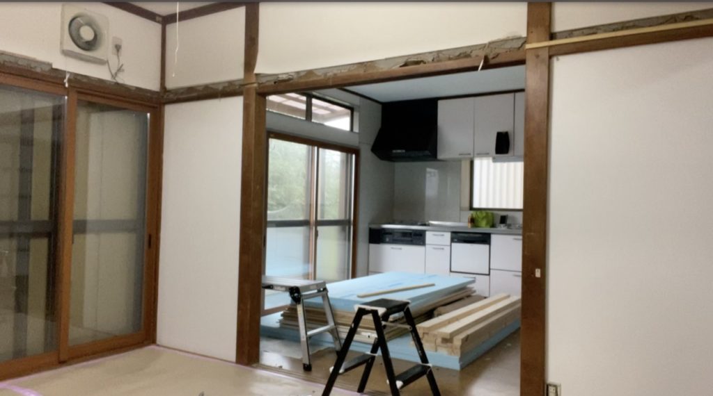 DIY:長押の撤去作業1
セルフリノベーション
リフォーム