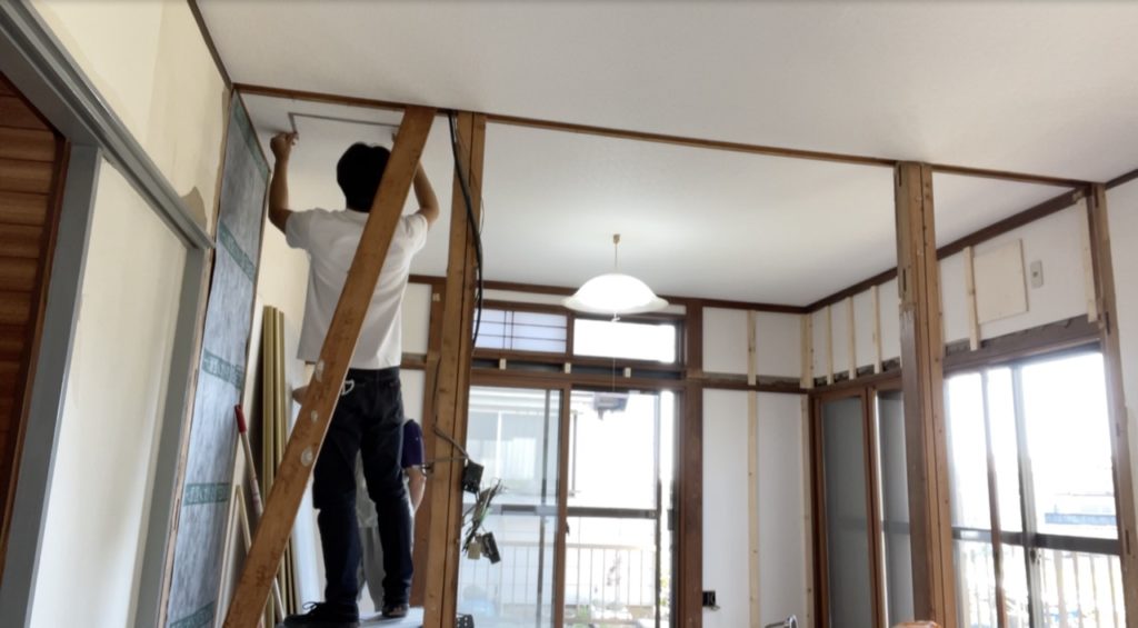 DIY:天井に点検口1
セルフリノベーション
セルフリフォーム