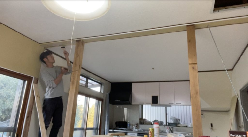 DIY:パテ補修1
セルフリノベーション
セルフリフォーム
空き家再生