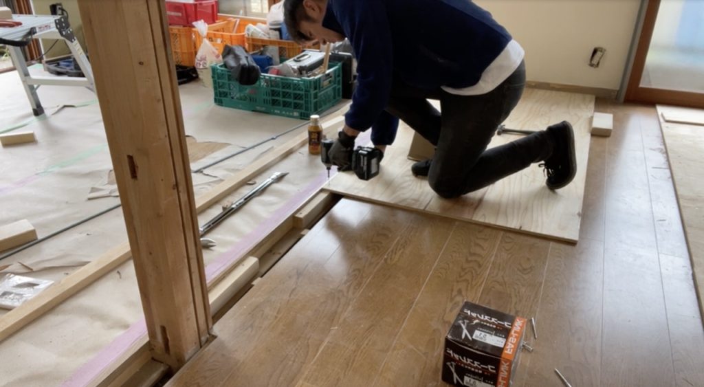 DIY:床上げ、床板作業工程5
セルフリノベーション
セルフリフォーム
空き家再生