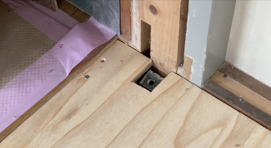 DIY:床上げ、補修完了2
セルフリノベーション
セルフリフォーム
空き家再生