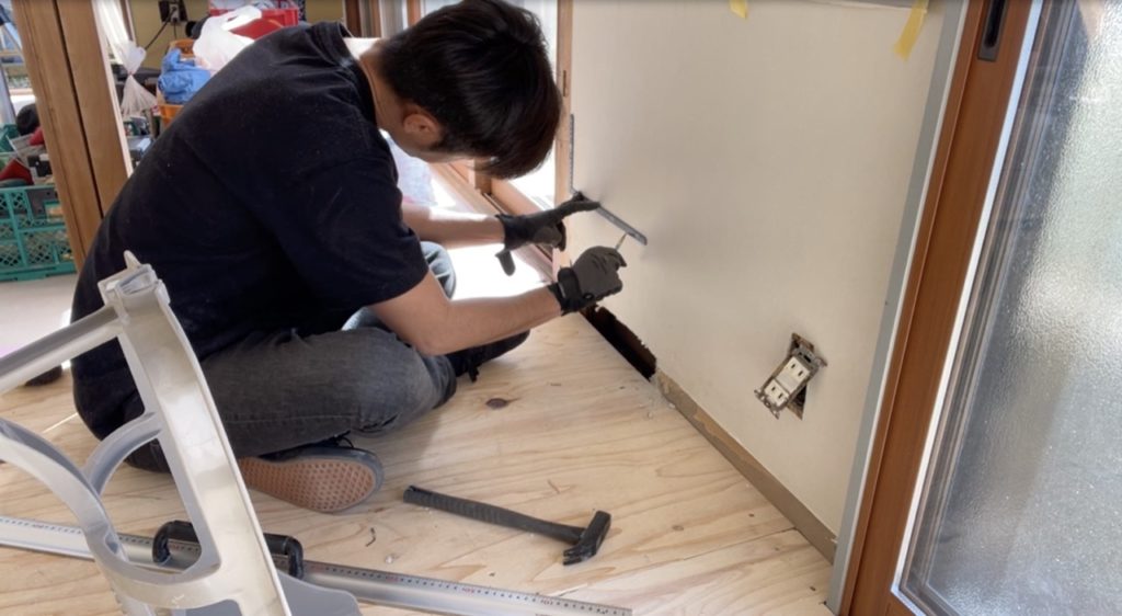 DIY：補修範囲切り抜き６
セルフリノベーション
セルフリフォーム
空き家再生