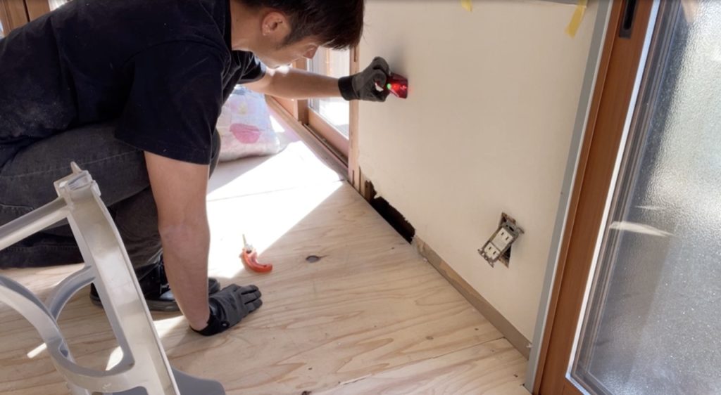 DIY：補修範囲切り抜き４
セルフリノベーション
セルフリフォーム
空き家再生