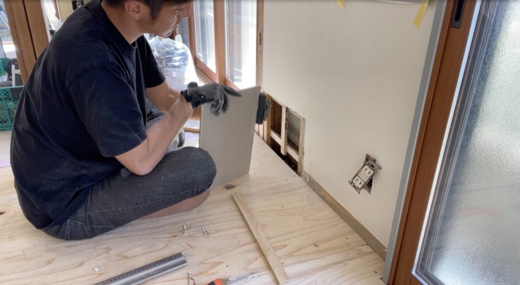 DIY：壁補修、石膏ボード貼り５
セルフリノベーション
セルフリフォーム
空き家再生