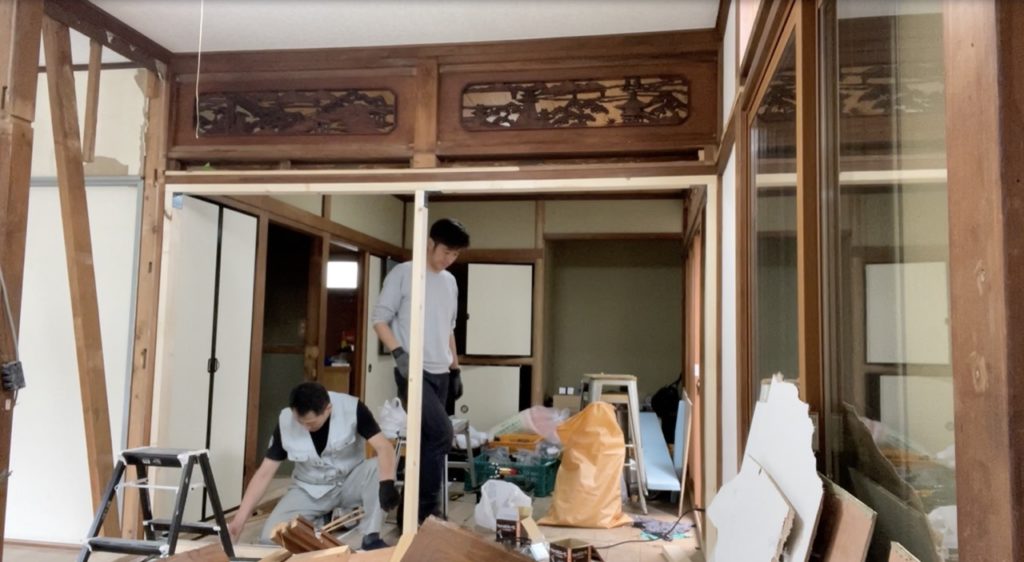 DIY：壁設置、骨組み作業７
セルフリノベーション
セルフリフォーム
空き家再生