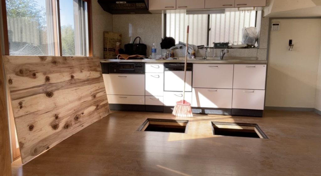 DIY：床上げ作業、事前準備１
セルフリノベーション
セルフリフォーム
空き家再生